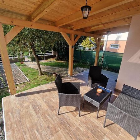 Pipacs Apartmanhaz Harkány Dış mekan fotoğraf