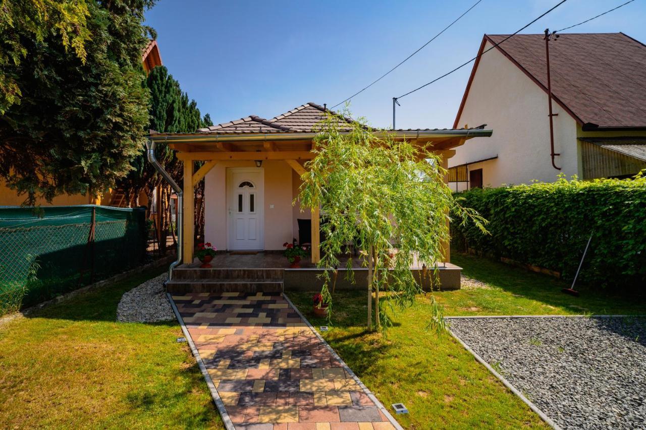 Pipacs Apartmanhaz Harkány Dış mekan fotoğraf